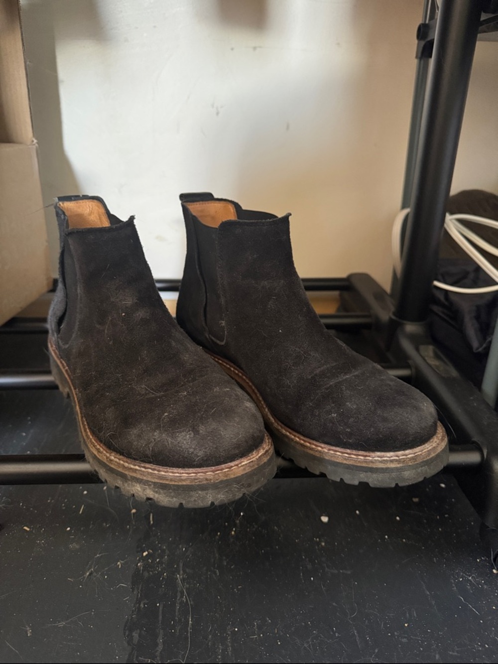 Women’s Black Vibram Hubbard Suede Chelsea Boots - Rugged Sole